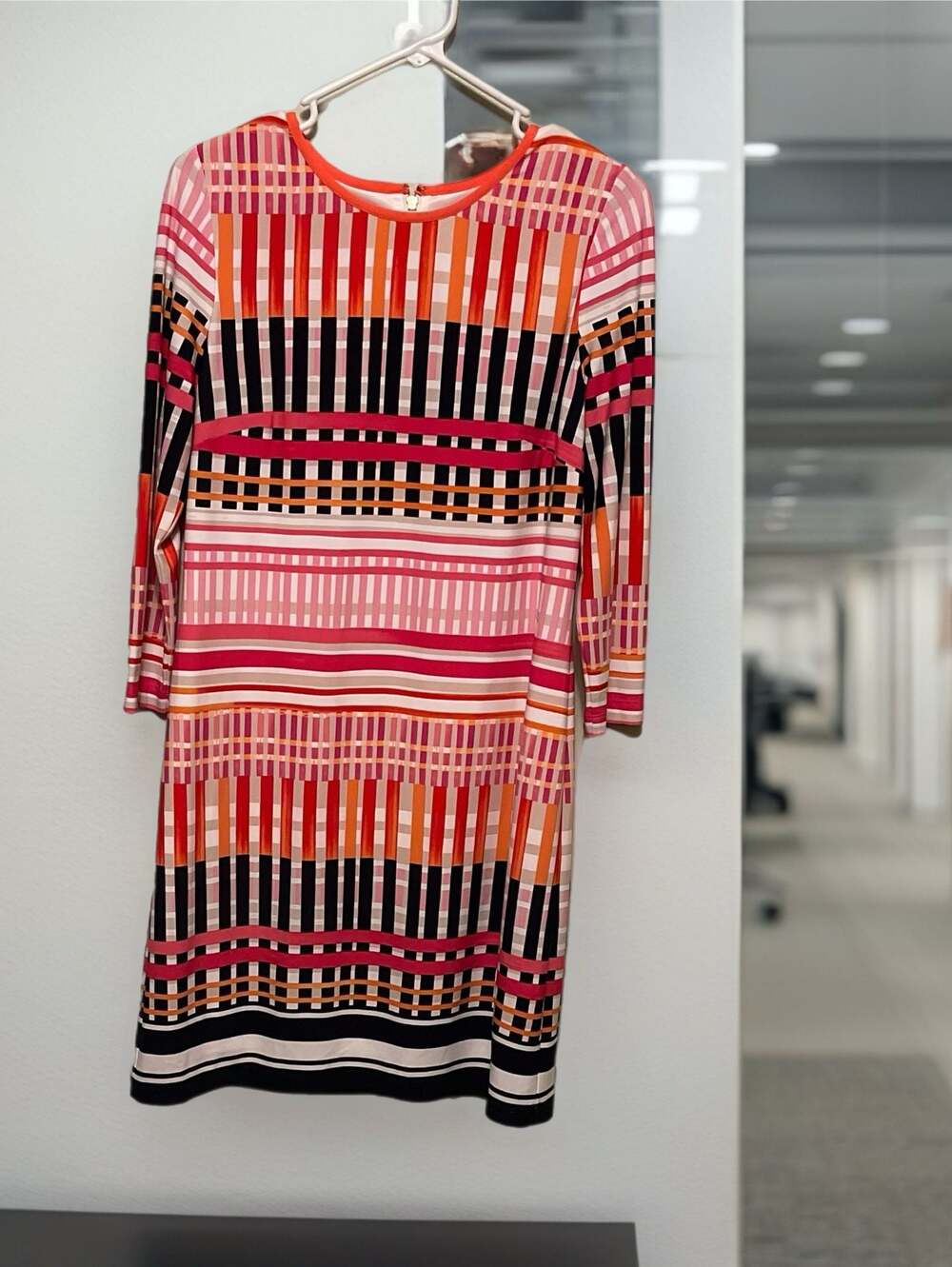 Eliza J Geometric‎ Stripe Long Sleeve Sheath Dress Size 8, Mod, Career